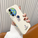 Cute Astronaut Camera Play Samsung Case-Exoticase-For Samsung S22 Ultra-White 2-