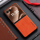WoodWorld Motorola Razr Case