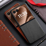 WoodWorld Motorola Razr Case