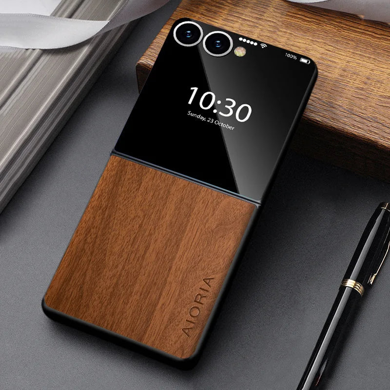 WoodWorld Samsung Z Flip Case, White Poplar / Z Flip 6 WoodWorld Samsung Z Flip Case, White Poplar / Z Flip 6