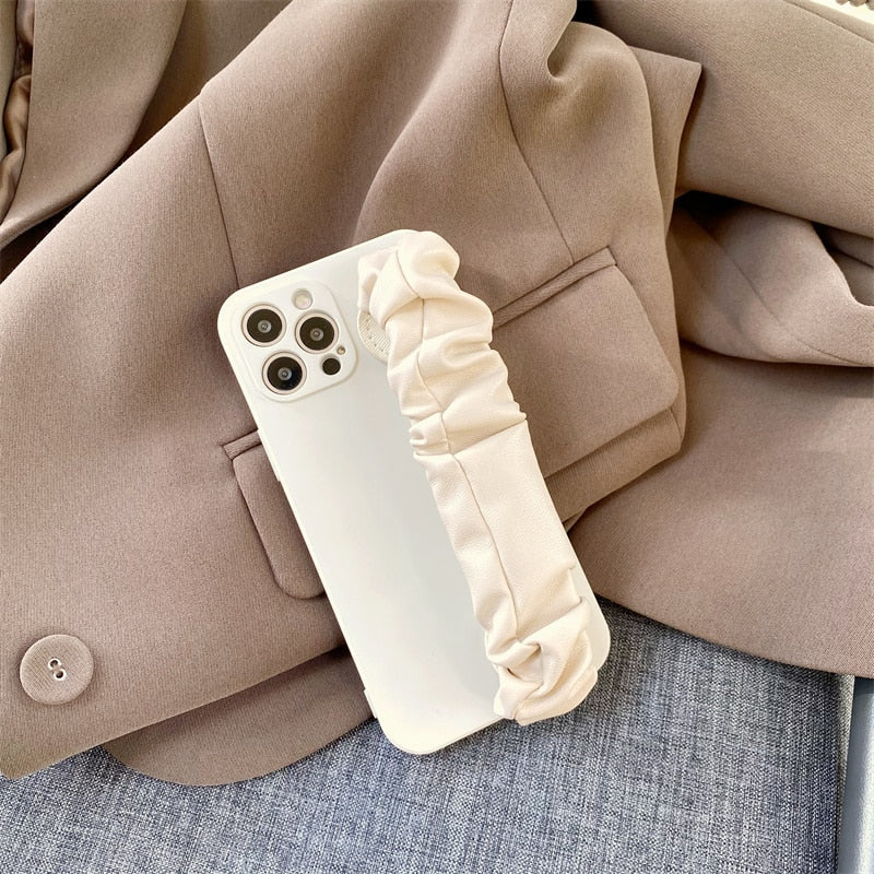 Pleated Leather Wristband iPhone Case - Exoticase - For iPhone 12 Pro Max / Ivory